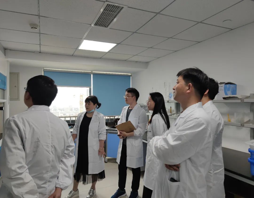 四川省冶勘設(shè)計(jì)集團(tuán)舉辦安全生產(chǎn)培訓(xùn)——“危險(xiǎn)化學(xué)品使用與保存”專題培訓(xùn)