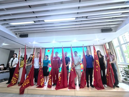 科技賦能防災(zāi)減災(zāi) 青春力量守護(hù)巴蜀——勘察設(shè)計(jì)集團(tuán)青年突擊隊(duì)亮相成華區(qū)五四主題活動(dòng)